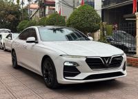Xe VinFast Lux A 2.0 Base 2.0 AT 2019
