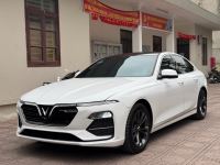 Xe VinFast Lux A 2.0 Base 2.0 AT 2019