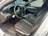 Xe VinFast Lux A 2.0 Base 2.0 AT 2019