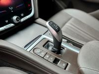 Xe VinFast Lux A 2.0 Base 2.0 AT 2021