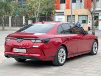 Xe VinFast Lux A 2.0 Base 2.0 AT 2021