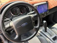 Xe Ford Everest Limited 2.5L 4x2 AT 2013