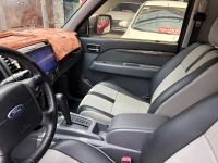 Xe Ford Everest Limited 2.5L 4x2 AT 2013