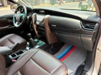 Xe Toyota Fortuner 2.4G 4x2 MT 2017