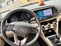 Xe Hyundai Elantra 1.6 MT 2019