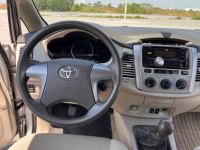 Xe Toyota Innova 2.0E 2015