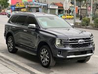 Xe Ford Everest Titanium 2.0L 4x2 AT 2022