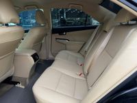 Xe Toyota Camry 2.0E 2018