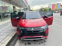 Xe Mitsubishi Outlander Premium 2.0 CVT 2022