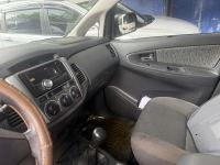 Xe Toyota Innova  2013