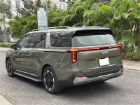 Xe Kia Carnival Signature 2.2D 2024