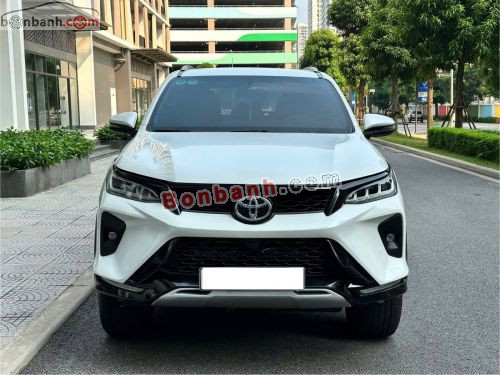 Toyota Fortuner 2.4G 4x2 AT Legender