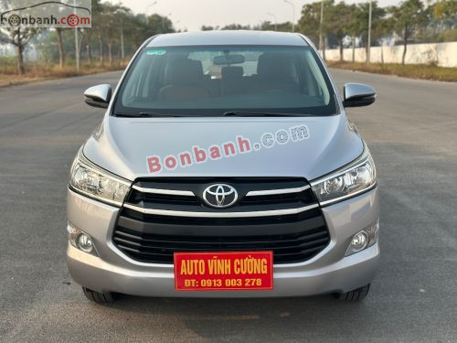 Toyota Innova 2.0E