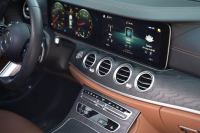 Xe Mercedes Benz E class E300 AMG 2023
