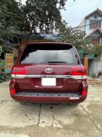 Xe Toyota Land Cruiser 4.6 V8 2020