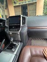 Xe Toyota Land Cruiser 4.6 V8 2020