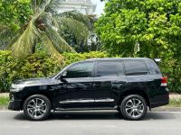 Xe Toyota Land Cruiser 4.6 V8 2019