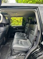 Xe Toyota Land Cruiser 4.6 V8 2019