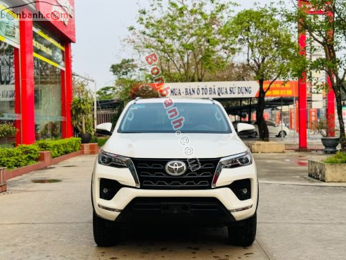 Toyota Fortuner 2.4G 4x2 AT