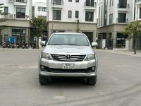 Xe Toyota Fortuner 2.7V 4x4 AT 2014