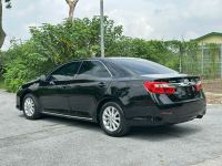 Xe Toyota Camry 2.0E 2013
