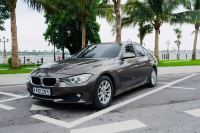 Xe BMW 320i 2014