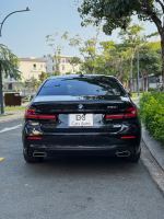 Xe BMW 5 Series 520i Luxury Line 2022