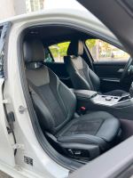Xe BMW 3 Series 320i M Sport 2024