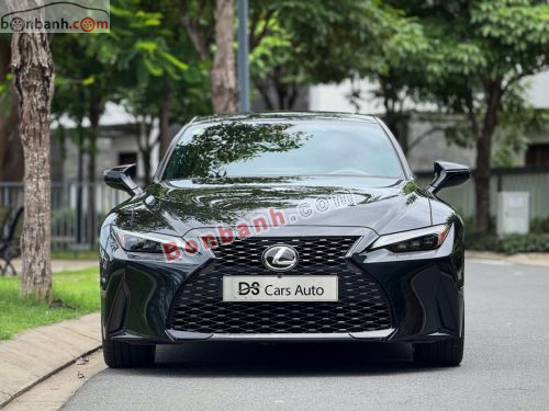 Lexus IS 300 Luxury 2021
