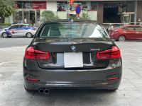 Xe BMW 320i 2015