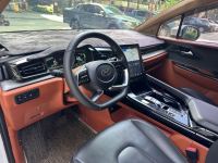 Xe Hyundai Custin Đặc Biệt 1.5T 2023