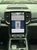 Xe Ford Everest Platinum 2.0L 4x4 AT 2024