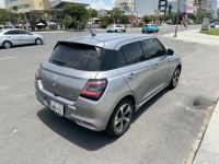 Xe Suzuki Swift 1.2 AT 2025