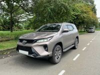 Xe Toyota Fortuner Legender 2.4L 4x2 AT 2022