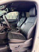 Xe Ford Everest Platinum 2.0L 4x4 AT 2025