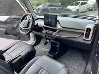 Xe VinFast VF3 Plus 2025