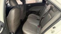 Xe Kia Soluto 1.4 MT 2021