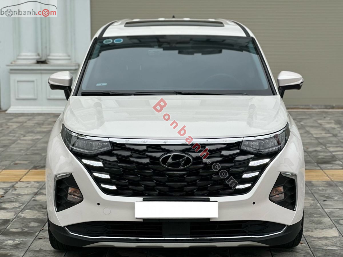 Hyundai Custin Cao Cấp 2.0T 2023