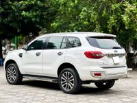 Xe Ford Everest Titanium 2.0L 4x2 AT 2019