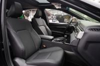 Xe Toyota Camry 2.0Q 2025