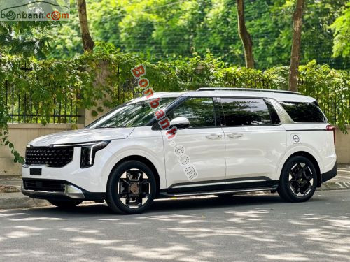 Kia Carnival Signature 2.2D 2024