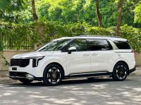 Xe Kia Carnival Signature 2.2D 2024