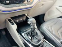 Xe Kia Carens 1.5G Luxury 2024