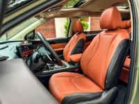 Xe Kia Carnival Signature 2.2D 2025