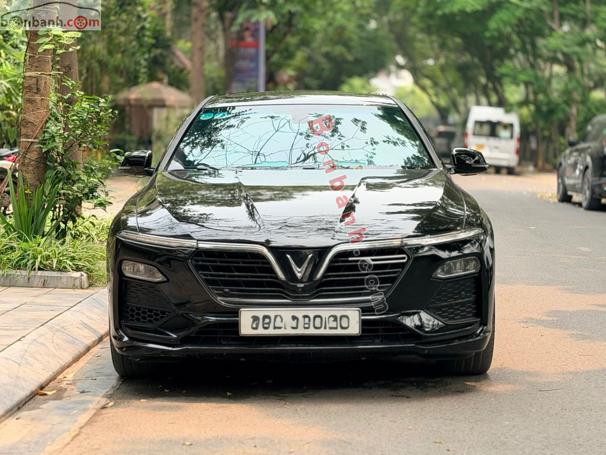 VinFast Lux A 2.0 Tiêu chuẩn 2022