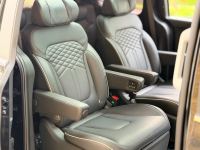 Xe Hyundai Custin Cao Cấp 2.0T 2023