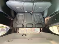 Xe Hyundai Custin Cao Cấp 2.0T 2023