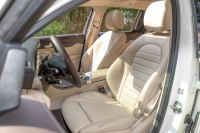 Xe Mercedes Benz GLC 300 4Matic 2017