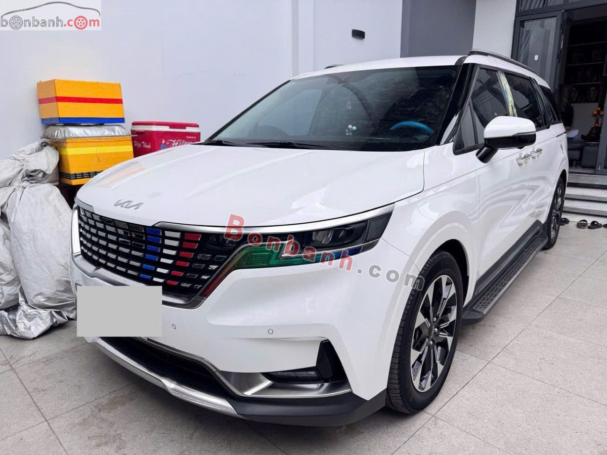 Kia Carnival Signature 2.2D 2024