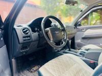 Xe Ford Everest 2.5L 4x2 AT 2013